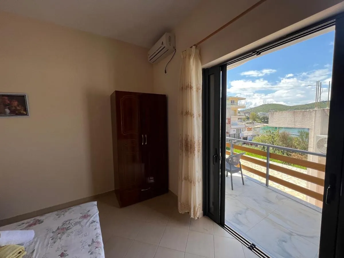 Appartamento Ion Sea View Ksamil