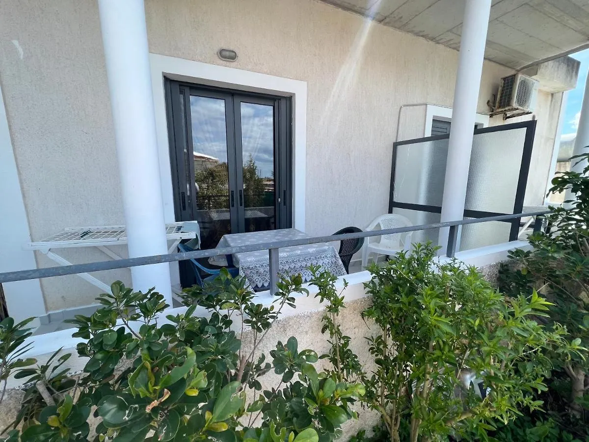 Appartamento Ion Sea View Ksamil
